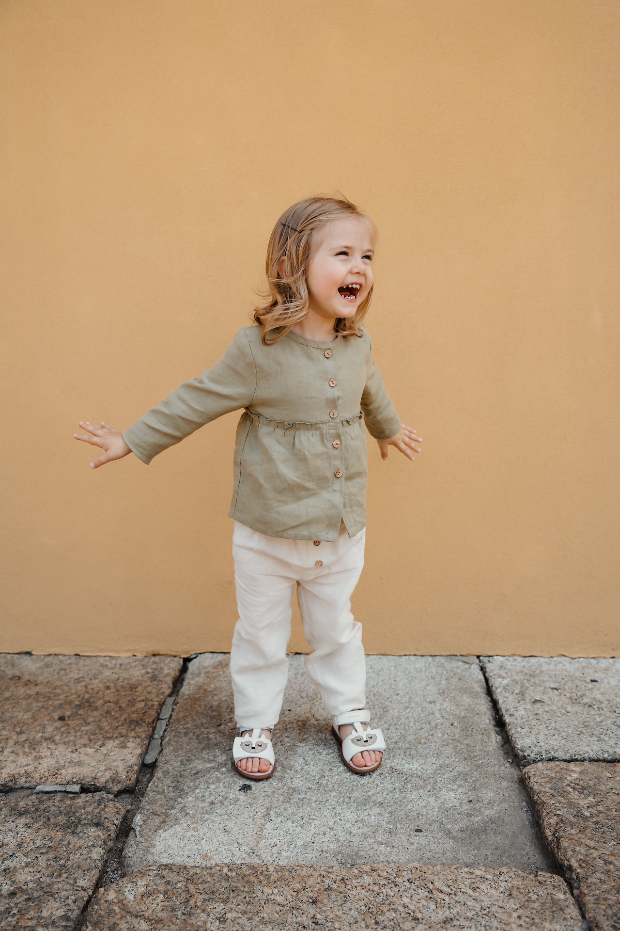 Baby Linen Shirt Camomile Olive Flower | Peter Jo