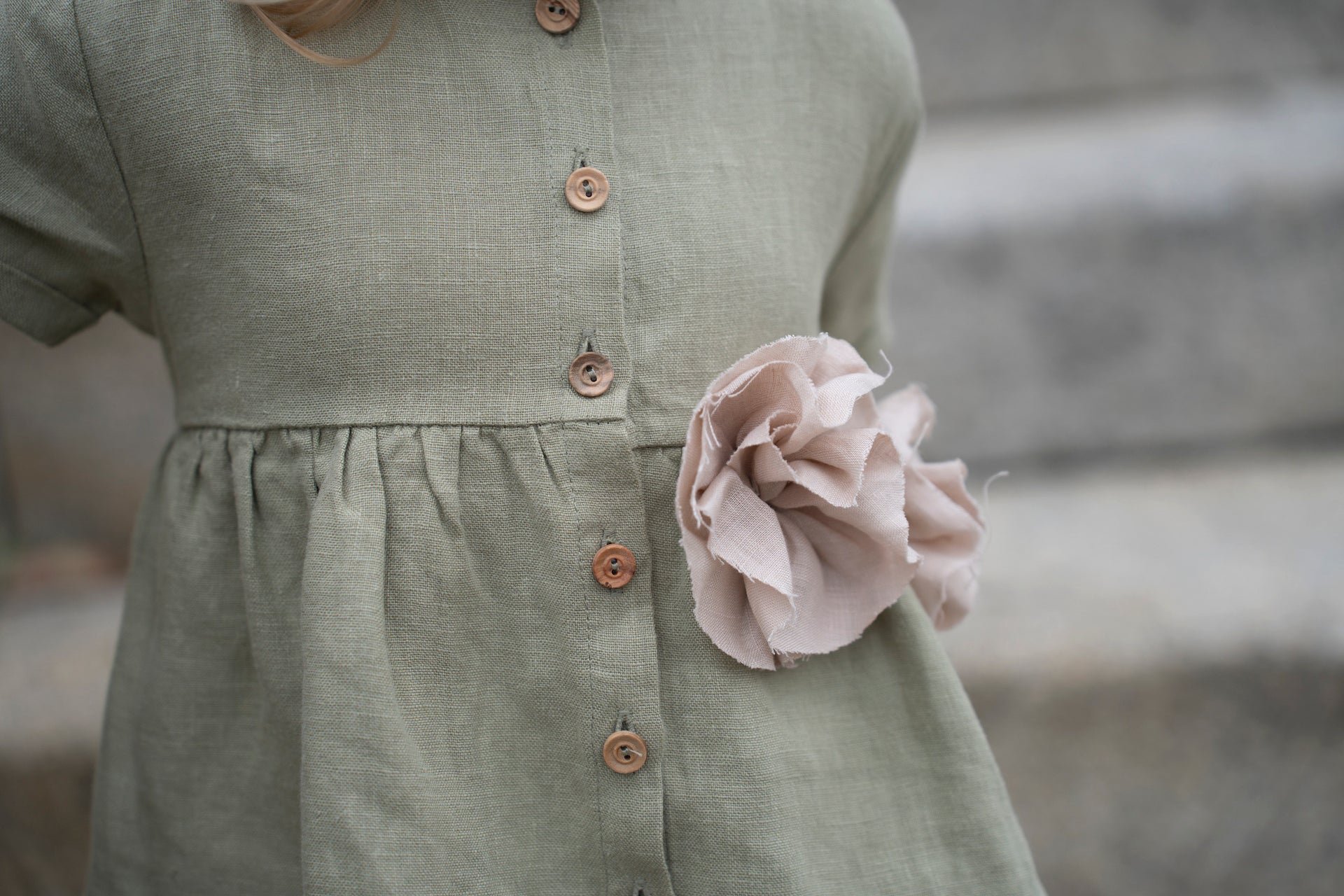 Linen Baby Dress Beautie Olive Flower | Peter Jo